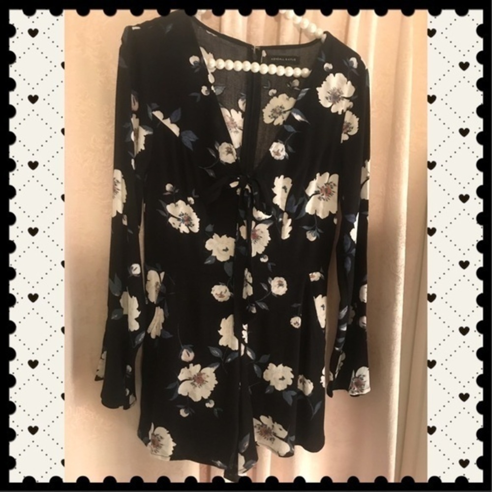 CUTE ROMPER ❤️❤️❤️ - Picture 4 of 8